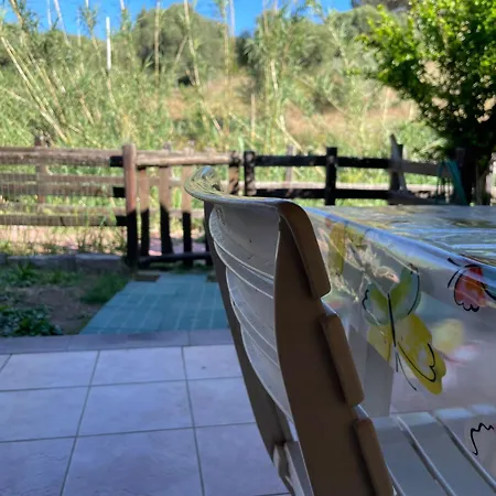 Βίλα Big Zan01/02 · 4 Bedrooms · 16 Beds · 4 B